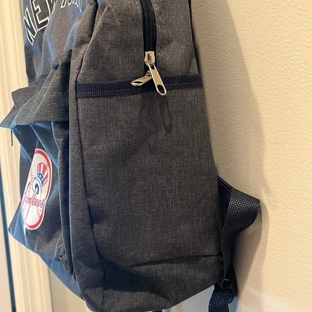 New York Yankees backpack.  MLB.  Baseball.  Dark grey